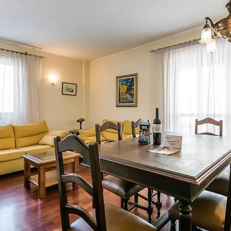 Guestready - Bristol Experience * Porto